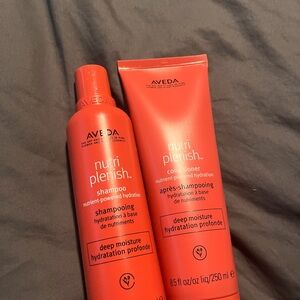 Aveda Nutriplenish Shampoo and Conditioner - Bold Red